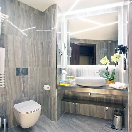 The Hive 4* רומא