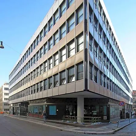 Hotel The Hive 4*