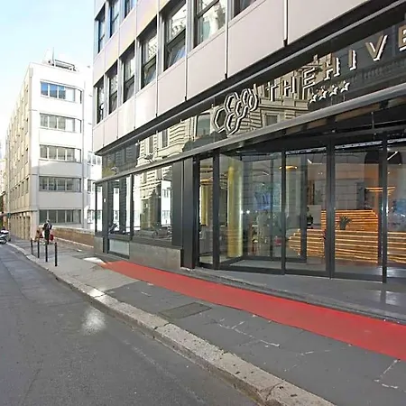 The Hive Hotel 4*